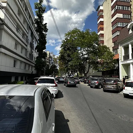 Centre 2 Bedroom Business Apartment