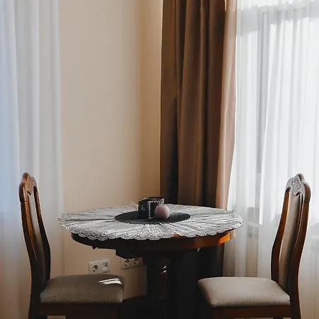 Centre 2 Bedroom Business Apartment Chisinau