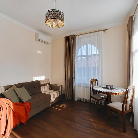 Centre 2 Bedroom Business * Chisinau