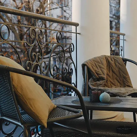 Centre 2 Bedroom Business Apartment
